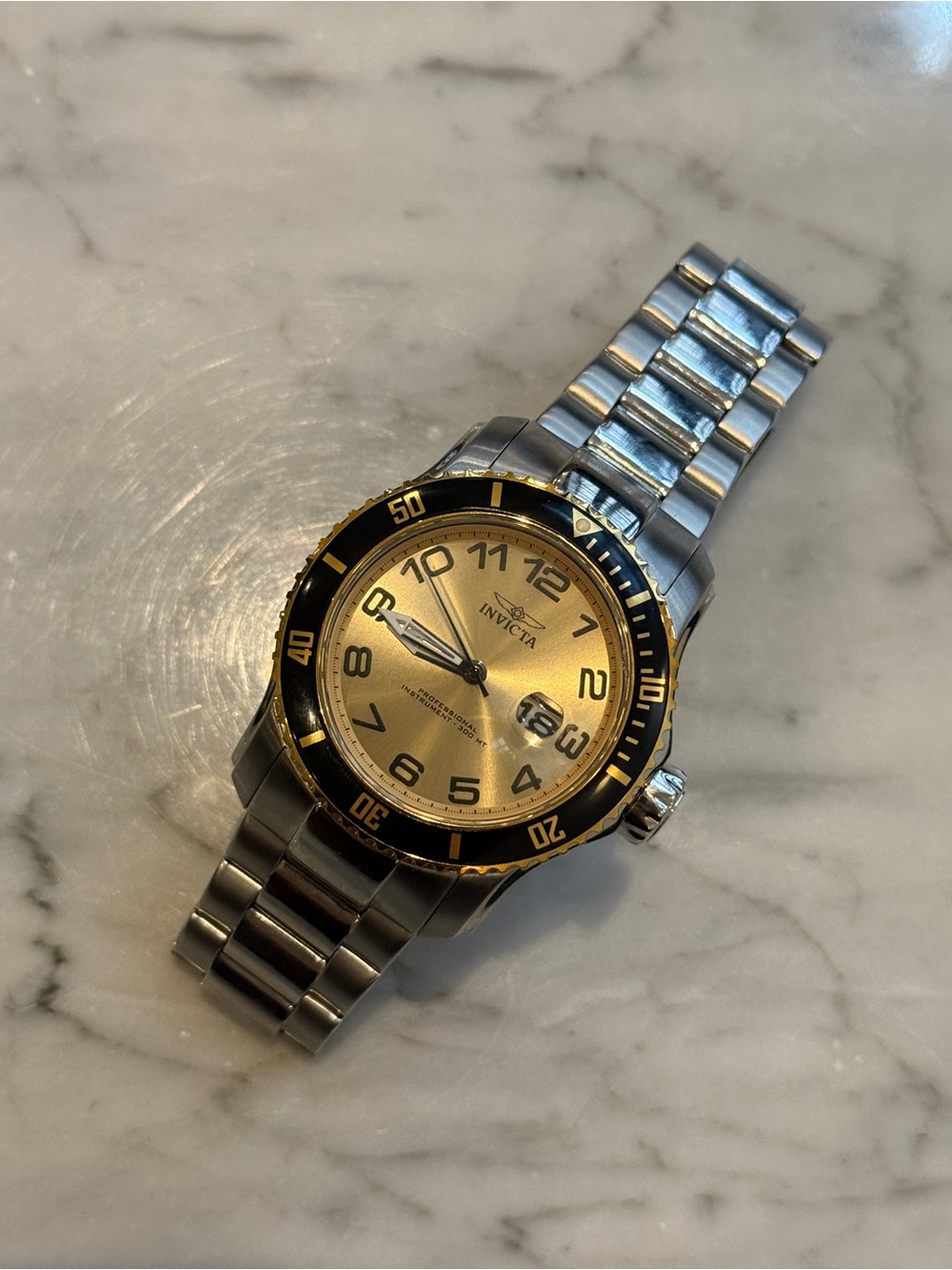 Invicta 15337 Pro Diver Men's Quartz Watch